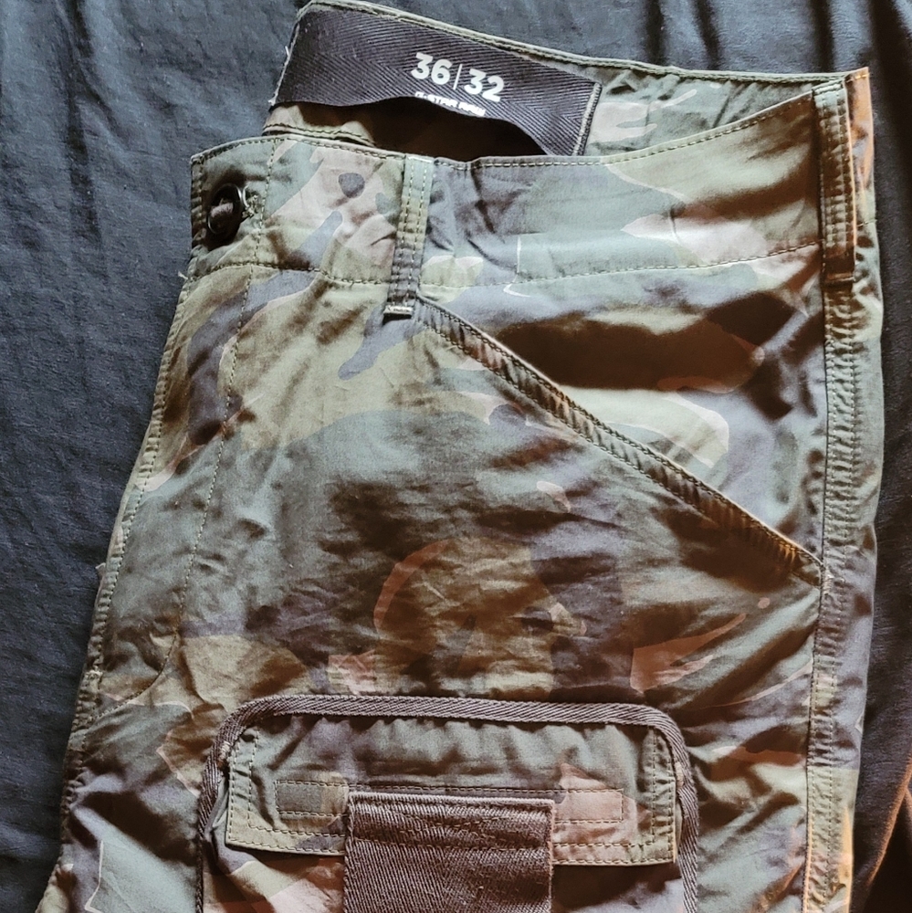 G-Star 3D regular tapered Camo cargo pants 36x32